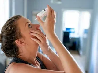 Vdrocortisone 5 Mgw/w Chloramphenicol 10 Mg W/w Chlorbutol 0.5% W/w Eye Drops Suppliers