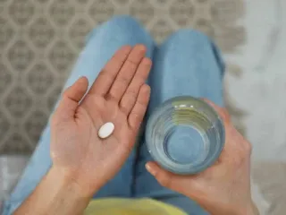Glimepiride 2 Mg metformin 500 Mg voglibose Tablet supplier & manufacturer