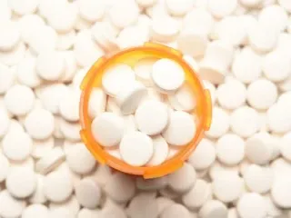 Clarithromycin 250 mg Tablet Manufacturer, Supplier & Exporter in Hyderabad
