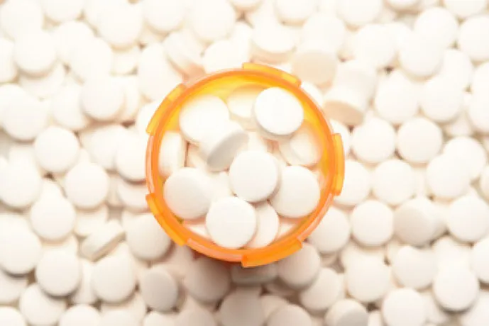 Clarithromycin 250 mg Tablet Manufacturer, Supplier & Exporter in Hyderabad 1